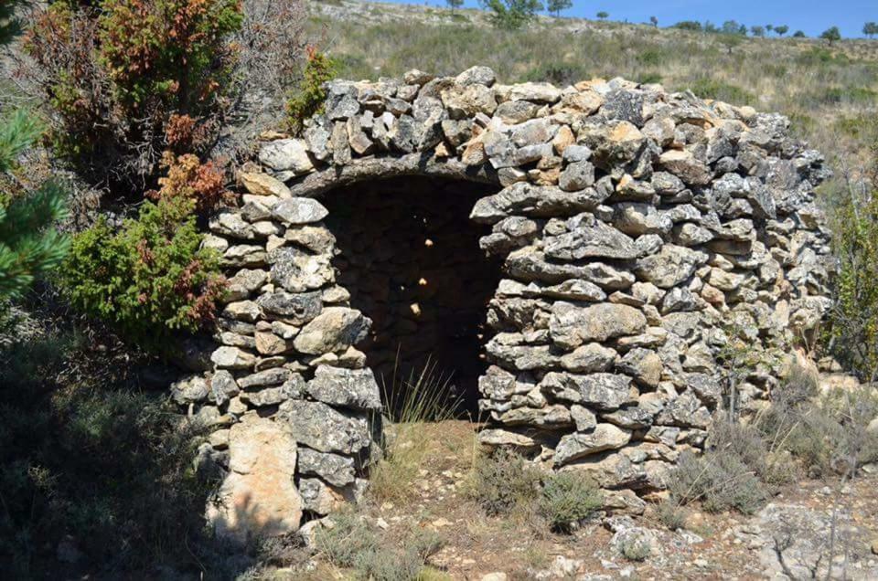 Hostal Restaurante San Millan 奥里韦拉德尔特雷梅达尔 外观 照片